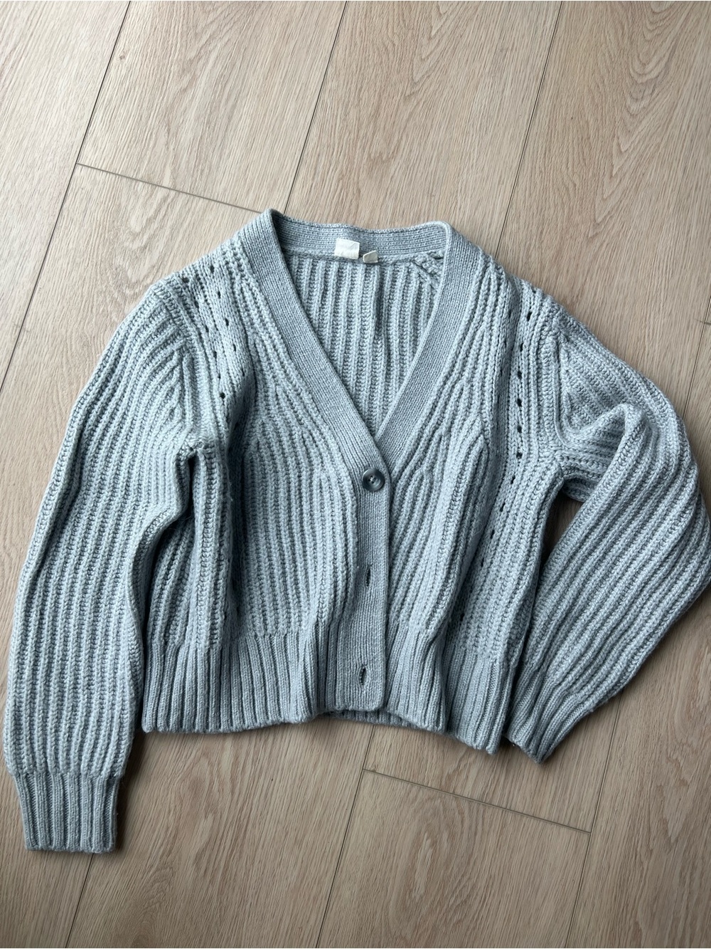 Gap Light Gray V-Neck Women's Cardigan Sweater